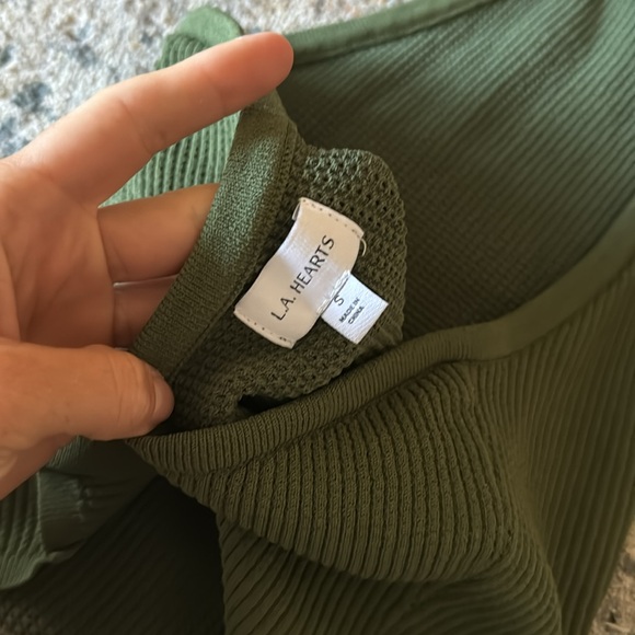 PacSun ribbed halter top - Picture 4 of 4